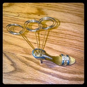 Enamel shoe picture holder